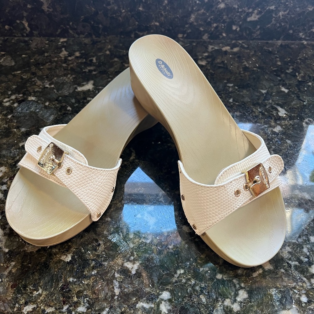 Dr Scholls Classic Style White Slide Wedge Sandals WMs Size 8